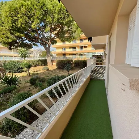 Appartement Petit Cocon à *